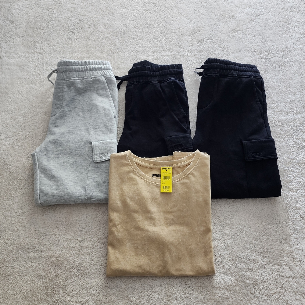 RSQ Cargo Fleece Joggers & Oversized Tee, Boys' Size Medium & Large - EUC